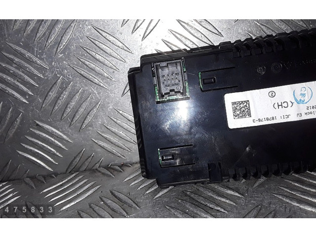 Дисплей 13277072 Opel Meriva B