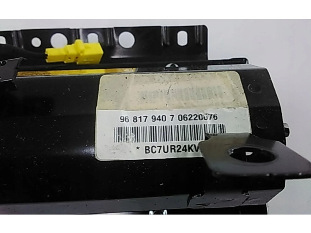 Подушка безопасности пассажира Chevrolet Captiva