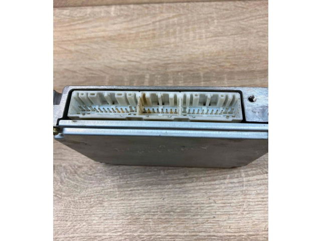 Блок управления двигателем Блок управления RF3R18881A, 2758005092   Mazda Premacy