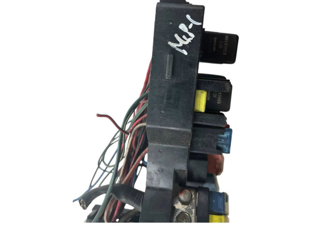 Pojistková skříňka ma6882 Mitsubishi Pajero 2001