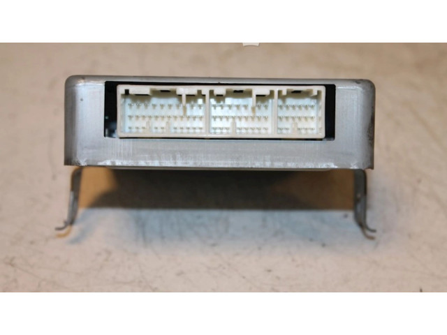 Řídící jednotka 3392083EA0, 3392083EA0 Suzuki Wagon R+ 2001