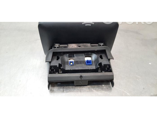 Дисплей    A2059004113, A205900411380   Mercedes-Benz V Class W447