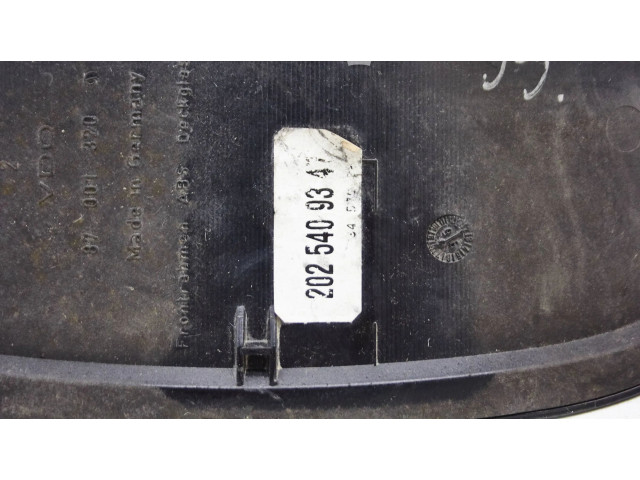 Přístrojová deska Mercedes-Benz C W202 1994 2025409347, a2025409347