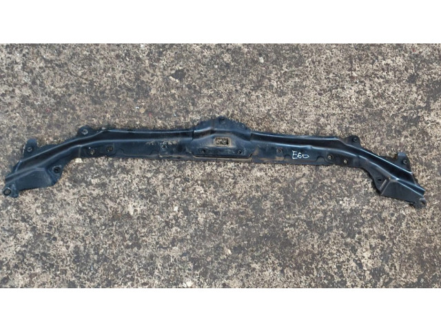 Другая деталь отсека двигателя