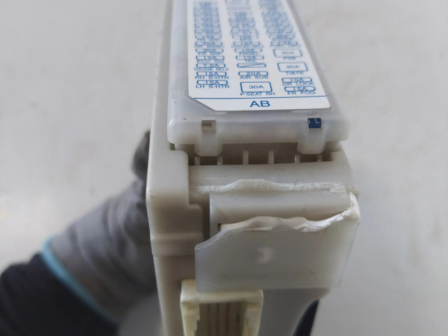 Pojistková skříňka Řídící jednotka BSM 8922148520, 8273048A30 Lexus RX 450H 2015