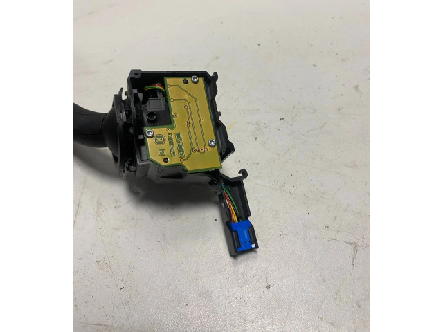 Ручка стеклоочистителей 8P0953519A, 01203610   Audi A3 S3 8P