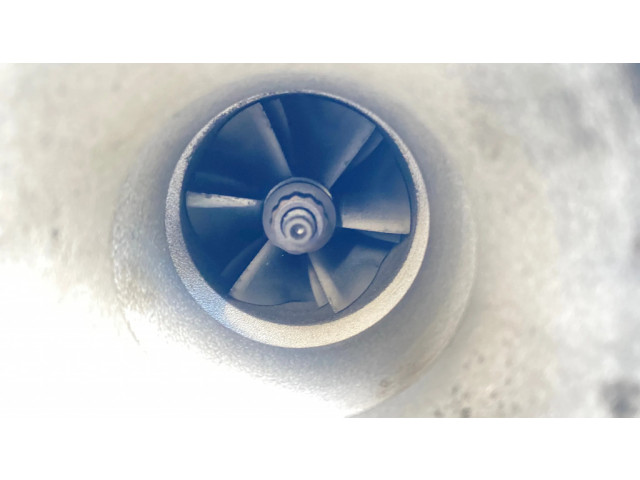 Turbodmychadlo Турбина 724779   BMW 3 E90 E91 2.0  N47