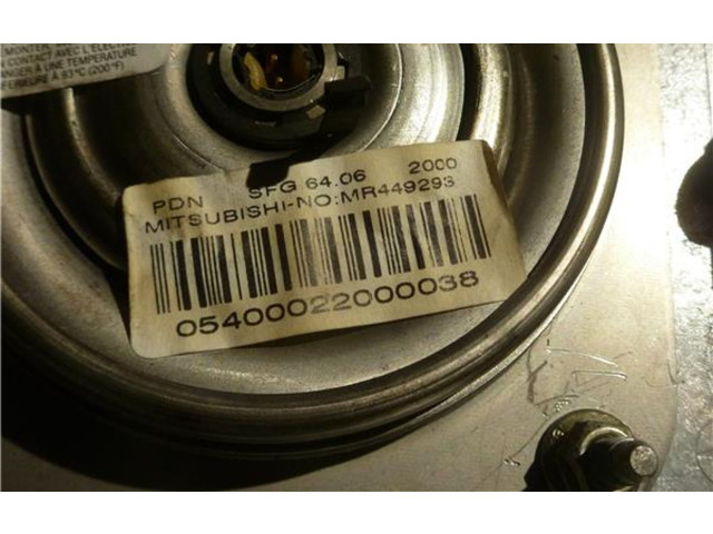 Подушка безопасности водителя MR449293 Mitsubishi Carisma