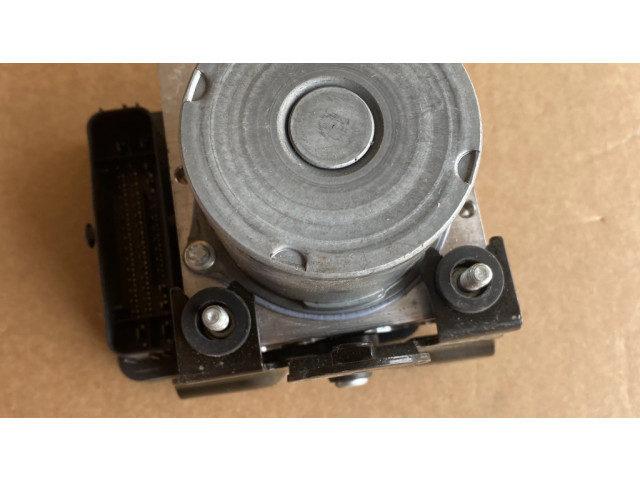 Блок АБС HX7314F447AF Jaguar F-Pace 2016- года