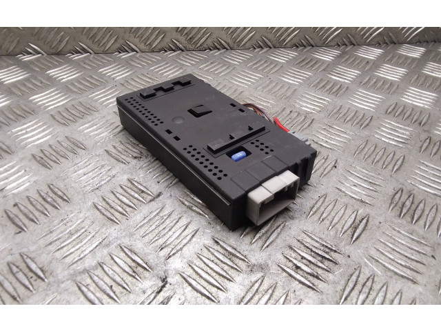 Блок управления крюка для прицепа