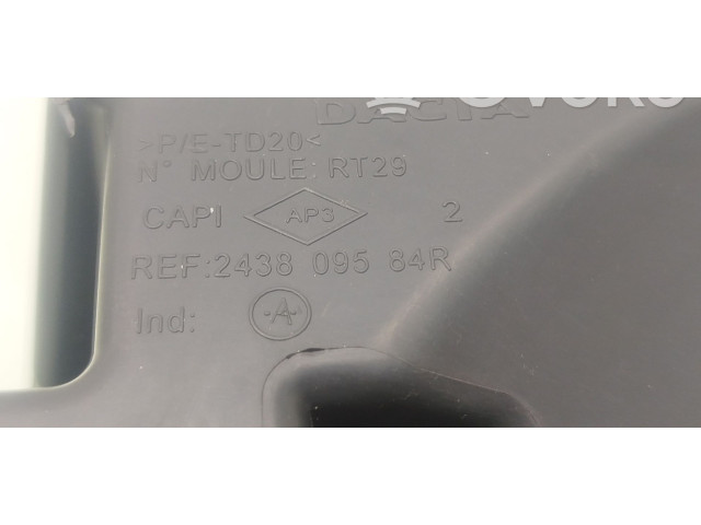 Блок предохранителей 243809584R, 243809584R Dacia Duster