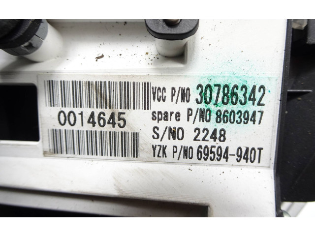 Панель приборов 30786342, 0014645 Volvo C70