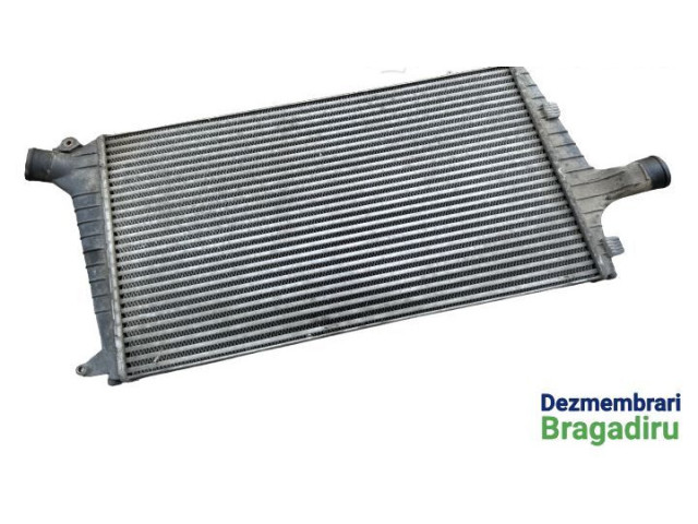 Интеркулер     Audi A6 S6 C5 4B 