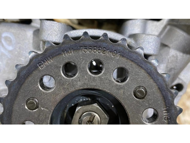 Масляный насос 7612772 BMW 5 F10 F11 4.4