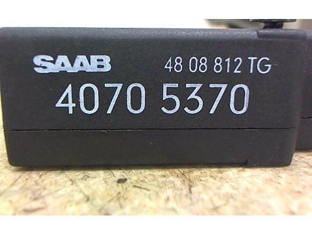 Замок багажника 4808812, 4070-5370 Saab 9-5 1998 - 2005 года