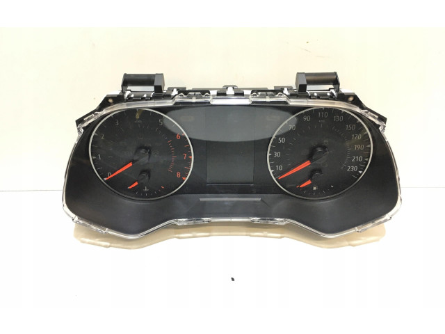 Панель приборов Renault Clio V