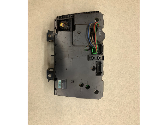 Блок управления климат-контролем 9452368, 00W39E   Volvo V70