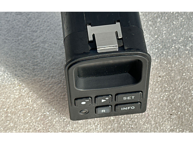 Дисплей 4110607 Saab 9000 CD