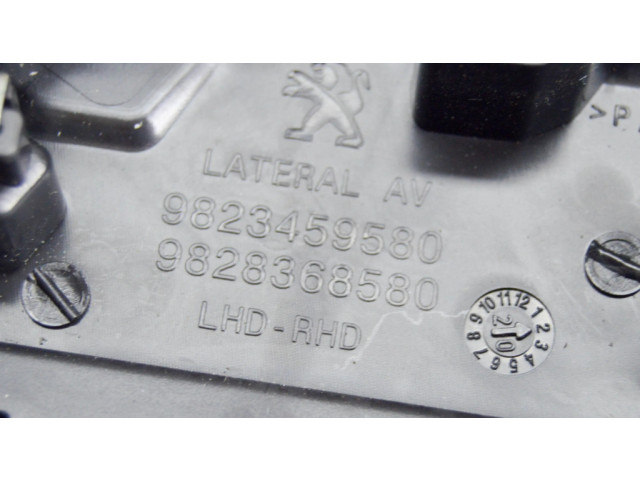 Воздушная решётка окна