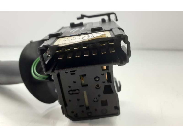 Ручка стеклоочистителей 7701048915, 8201193544 Renault Twingo II