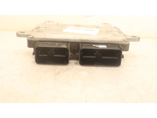 Блок управления двигателем Блок управления E6T78687 Mitsubishi ASX