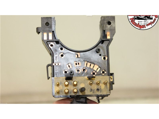 Ручка стеклоочистителей 8D0953503   Audi A6 S6 C4 4A