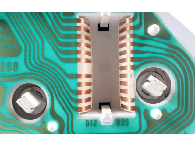 Панель приборов MR489034   Mitsubishi Space Star       