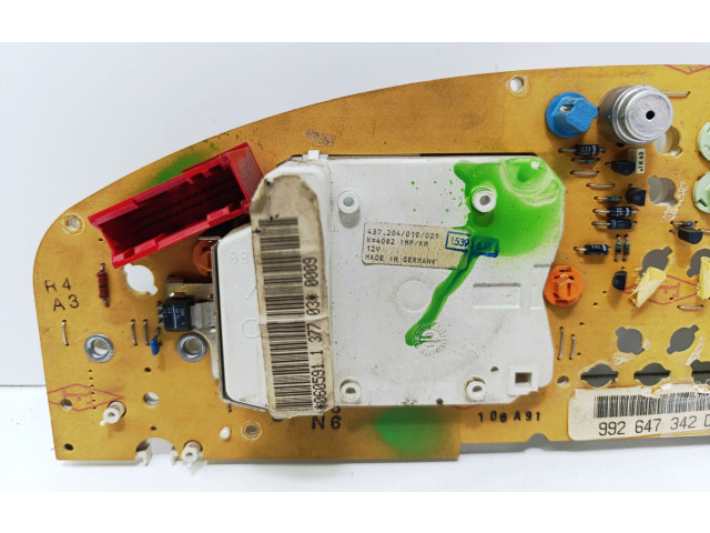 Панель приборов    Audi A6 S6 C4 4A       