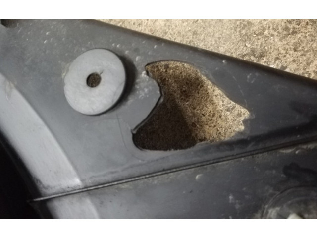 Вентилятор радиатора     3136613286, 137328081    Volvo V70 2.4