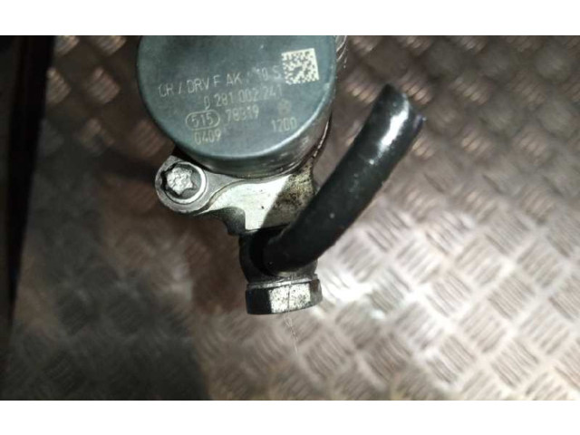 Vstřikovací lišta A6110700095 Mercedes-Benz C W203