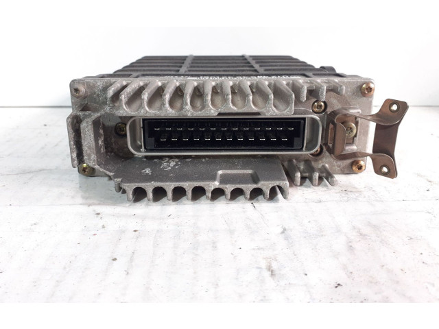 Řídící jednotka 0125454532, 0281001138BOSCH Mercedes-Benz E W124 1994