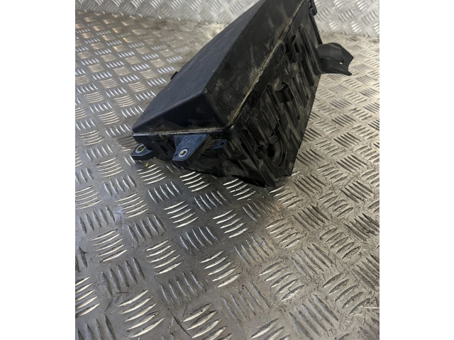 Блок предохранителей  31398000, 31398001   Volvo XC90    