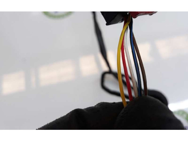 Зеркало электрическое Audi A1 2010 - 2018 года