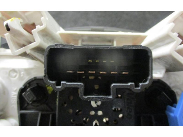 Блок управления климат-контролем    Dacia Logan I