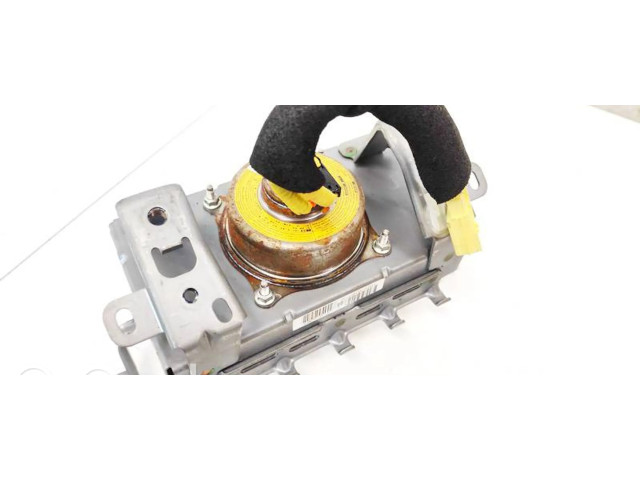 Подушка безопасности пассажира    Lexus GS 300 350 430 450H