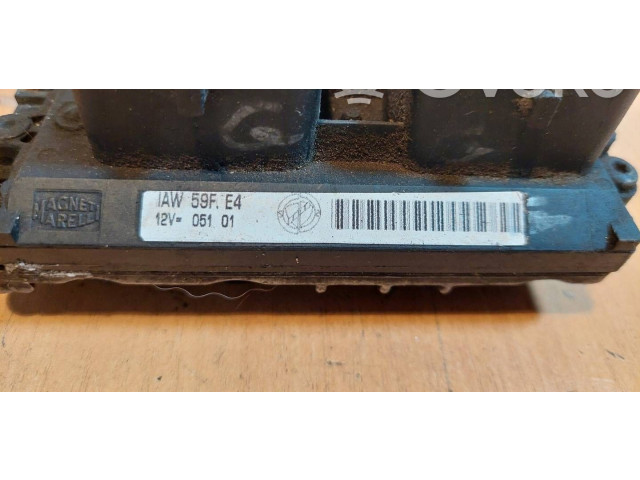 Přístrojová deska  Fiat Punto (188) 2005 IAW59F.E4  