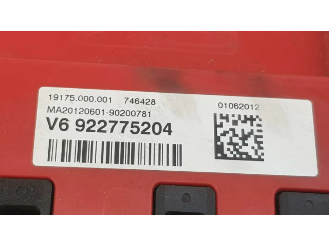 Pojistková skříňka 9227752, 61149227752 BMW M3 2012