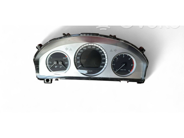 Панель приборов A2049003902, A2044402711   Mercedes-Benz GLK (X204)       