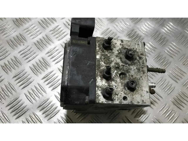 Блок АБС 05846031 Lexus IS 200-300 1999-2005 года