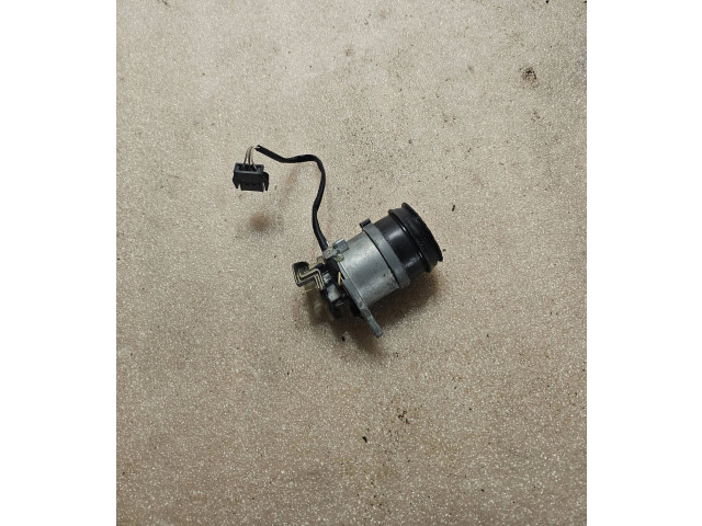 Zámek zadních dveří 4A3862055 Audi A8 S8 D2 4D 2001