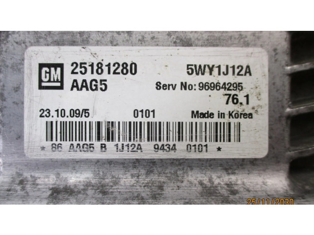 Блок управления двигателя 25181280, 5WY1J12A   Chevrolet Cruze