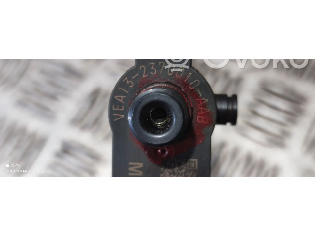 Форсунка 2370010    Volvo V60   