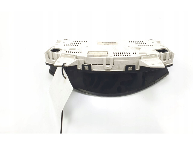 Панель приборов Jeep Grand Cherokee (WK)