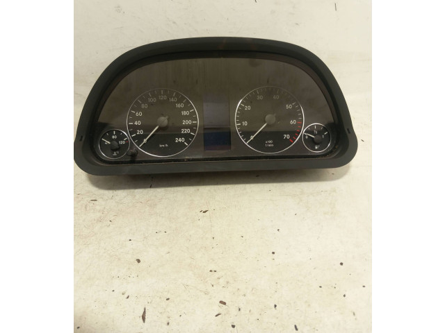 Панель приборов 1031098101   Mercedes-Benz A W169       