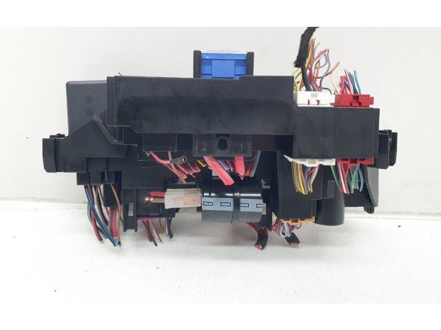 Блок предохранителей 8K1937503 Audi Q5 SQ5