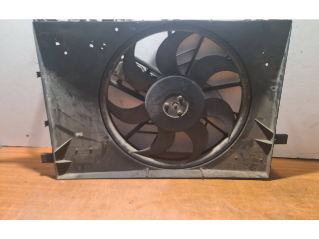 Вентилятор радиатора     30645148, 0130303947    Volvo V70 