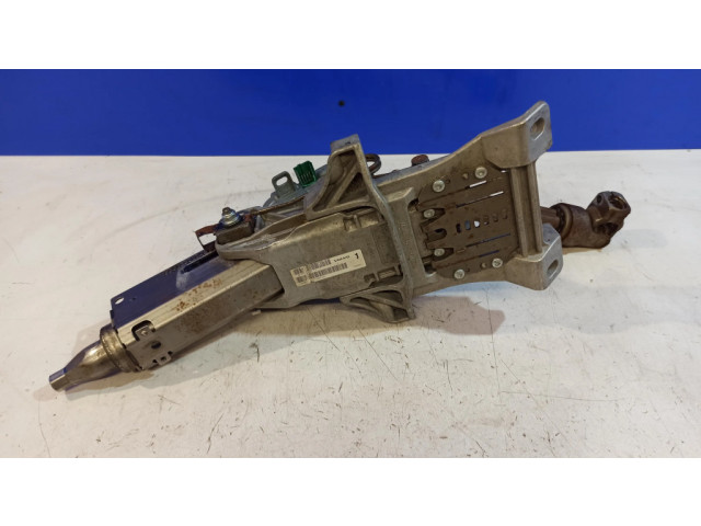 Крестовидная связь оси рулевого колеса