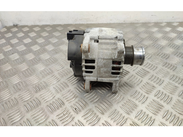 Топливная рампа 06A133681B   Volkswagen New Beetle 1.8 