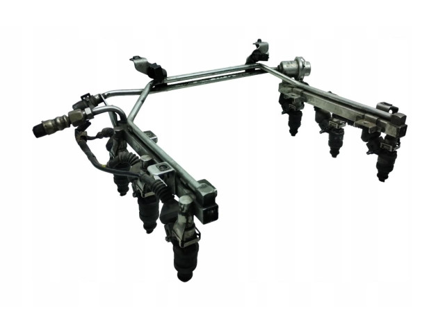 Топливная рампа 078133681AJ   Audi A6 S6 C5 4B  