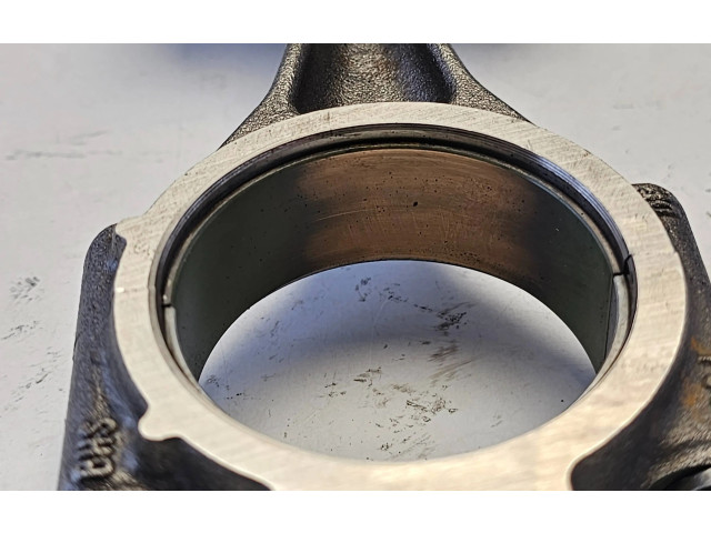 Píst 026038J Volkswagen Tiguan CBB